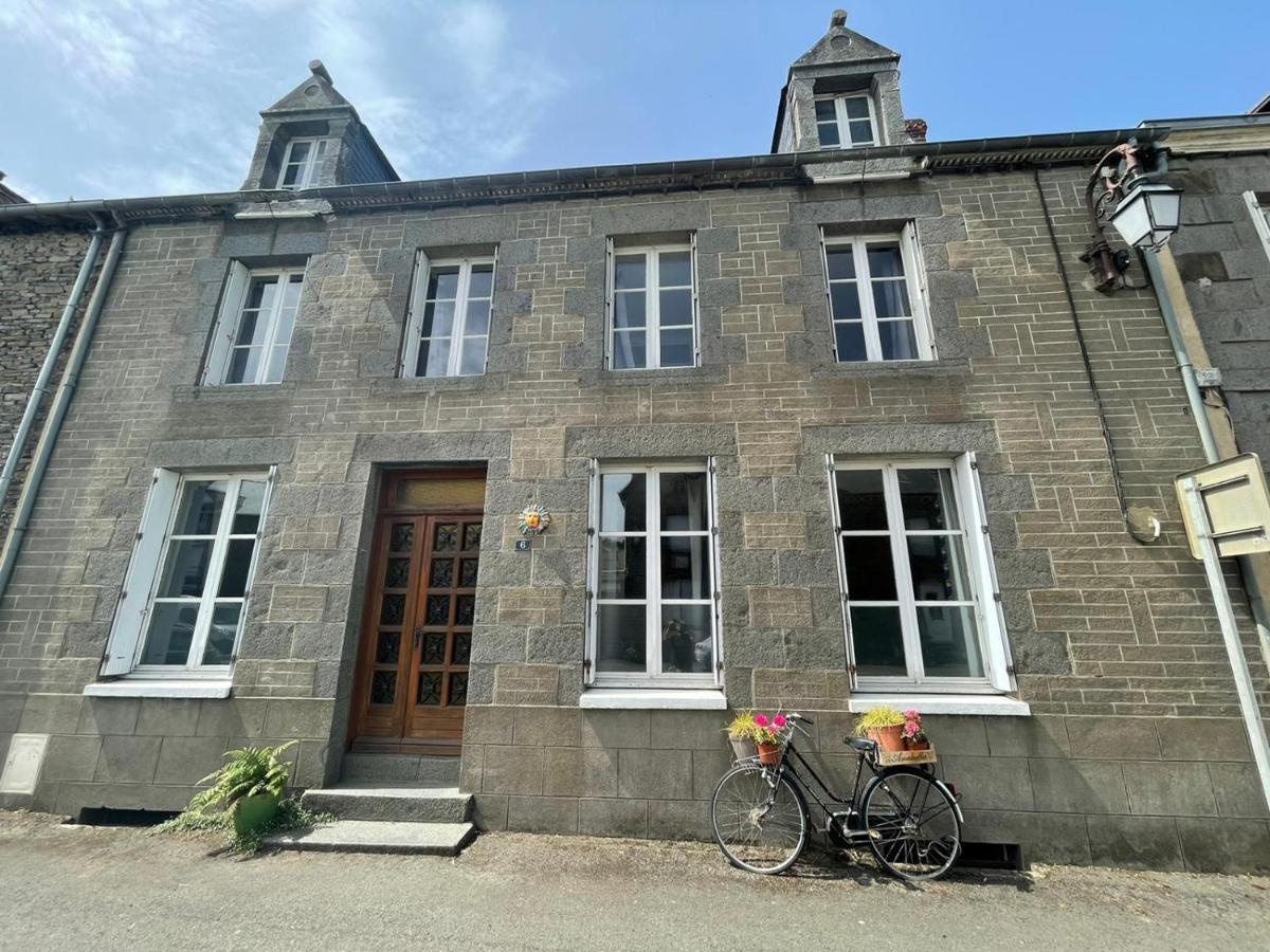 Pleugueneuc Maison Spacieuse Authentique Proche St Malo Rennes, Bienvenue A La Casa Cozumel מראה חיצוני תמונה